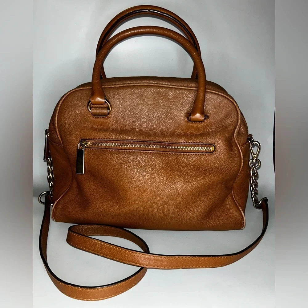 Pre loved Michael Kors pebbled leather satchel